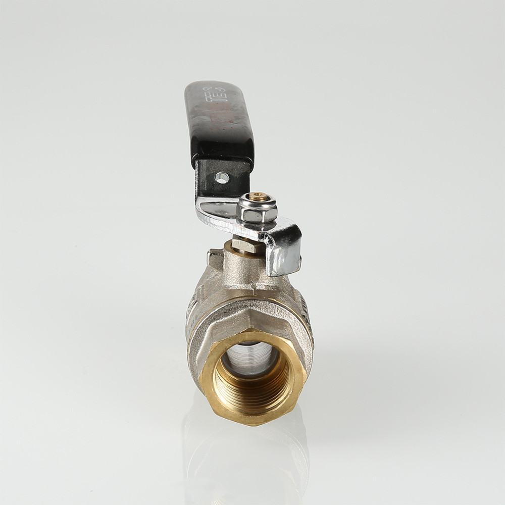 VT314 Кран шар. PERFECT, стальная рукоятка 2